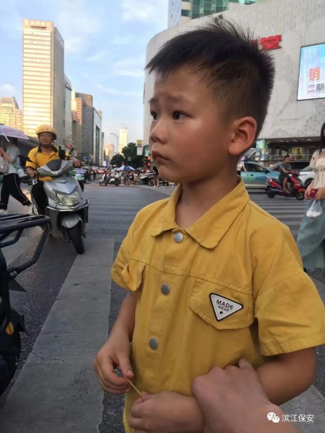 長沙濱江保安服務有限責任公司,長沙安保服務,長沙保安,保鏢特衛(wèi)服務,護衛(wèi)
